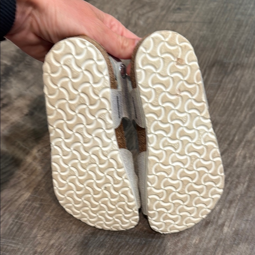 Birkenstock Silver Sandals Two-Strap Design - Picture 5 of 8